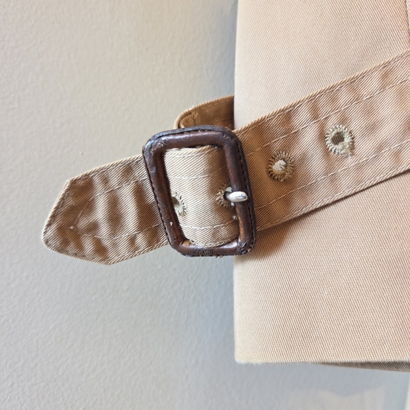 Aquascutum Women's Vintage Water Repellant Trench Coat Camel Made in Canada - Picture 9 of 16